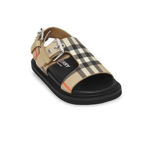 Burberry little kids check buckled leather sandal EUR 24 US 7 toddler size